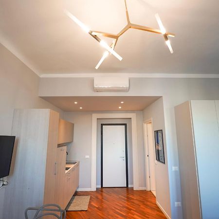 Sofia Residence Stazione Триест Экстерьер фото