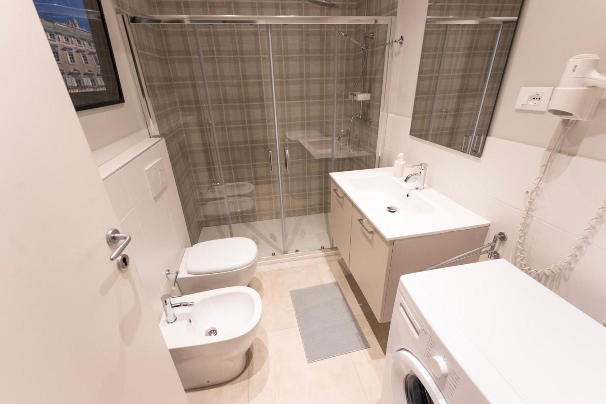 Sofia Residence Stazione Триест Экстерьер фото