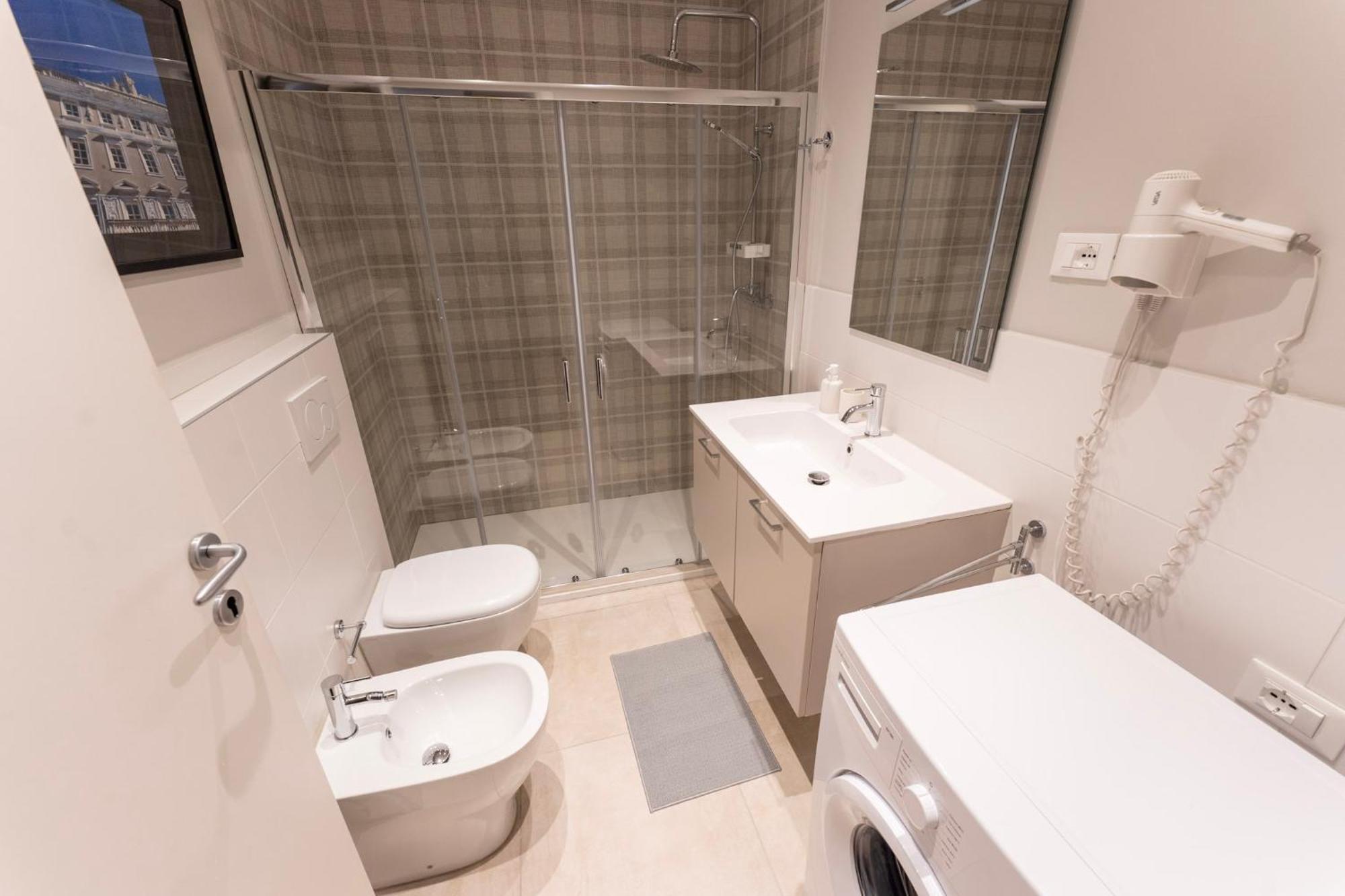 Sofia Residence Stazione Триест Экстерьер фото