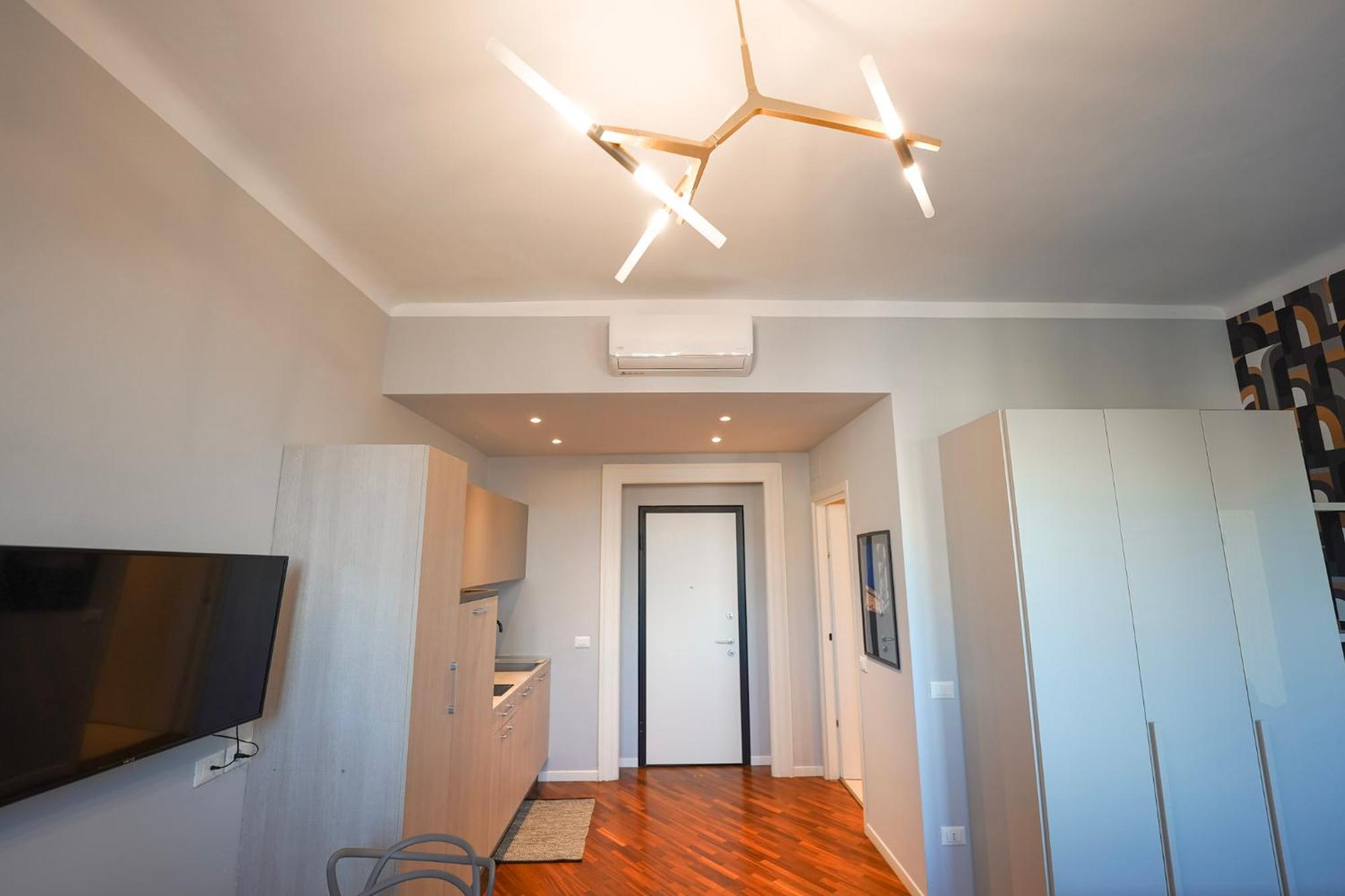 Sofia Residence Stazione Триест Экстерьер фото